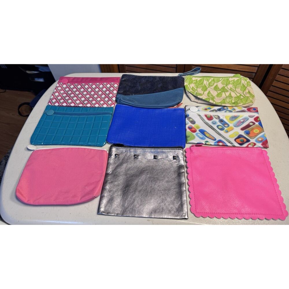 1psy make-up bags (Lot of 9)